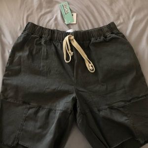 Charcoal-Vintage Raw Edge Shorts